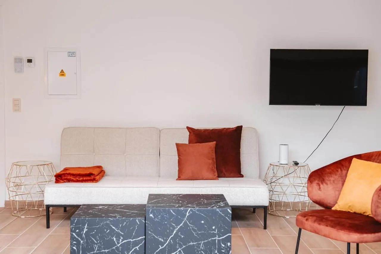 K&Y Suites 3 Brussels Airport 500M! Zaventem Belgium